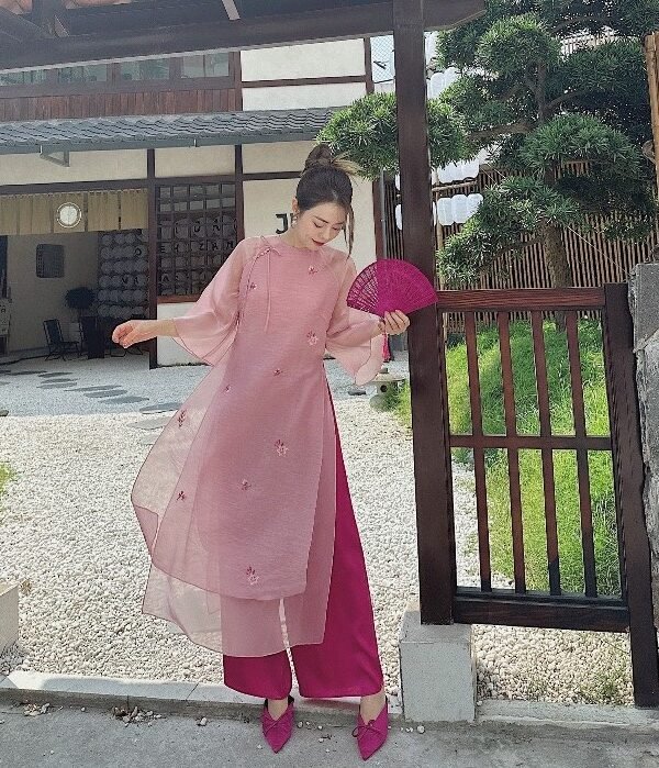 Cho Thuê Áo Dài Voan Hoa Anh Đào Hồng