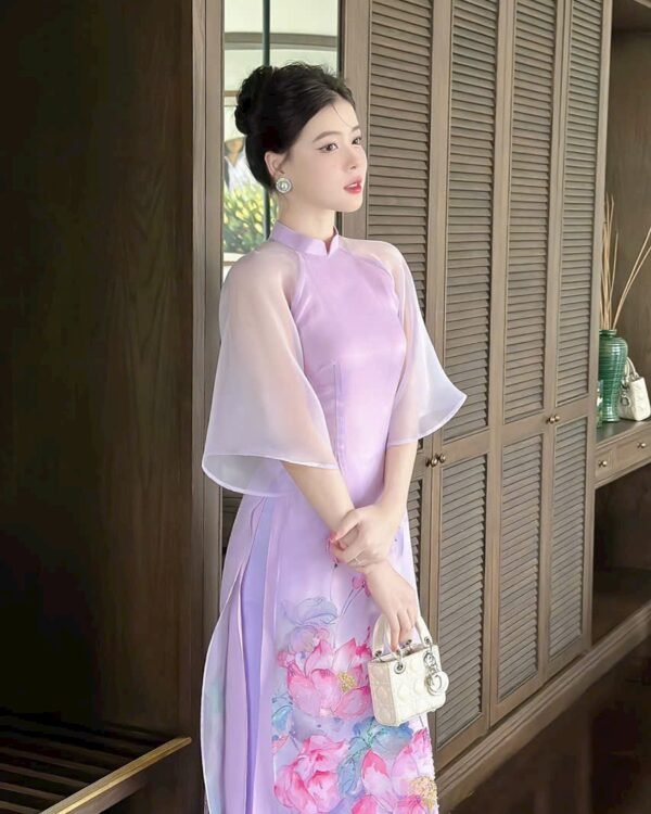 Cho Thuê Áo Dài Tay Lỡ Hoa Sen Tím