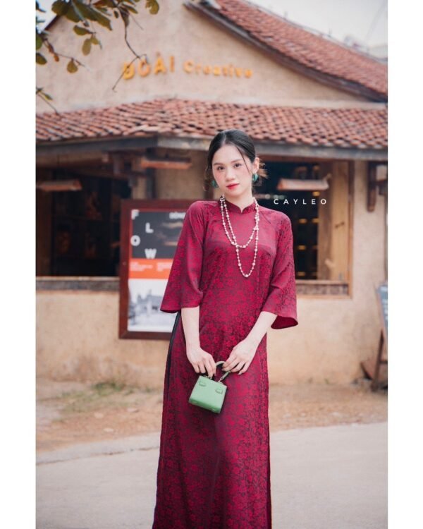 Cho Thuê Áo Dài Lụa Gấm CayLeo Hoa Đỏ