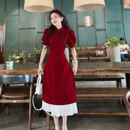 Cho Thuê Áo Dài Nhung Cổ Tàu Đỏ