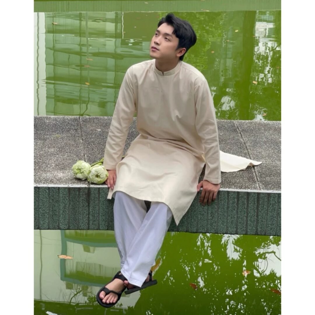 Áo Dài Cách Tân Nam Trơn 4 Màu 05