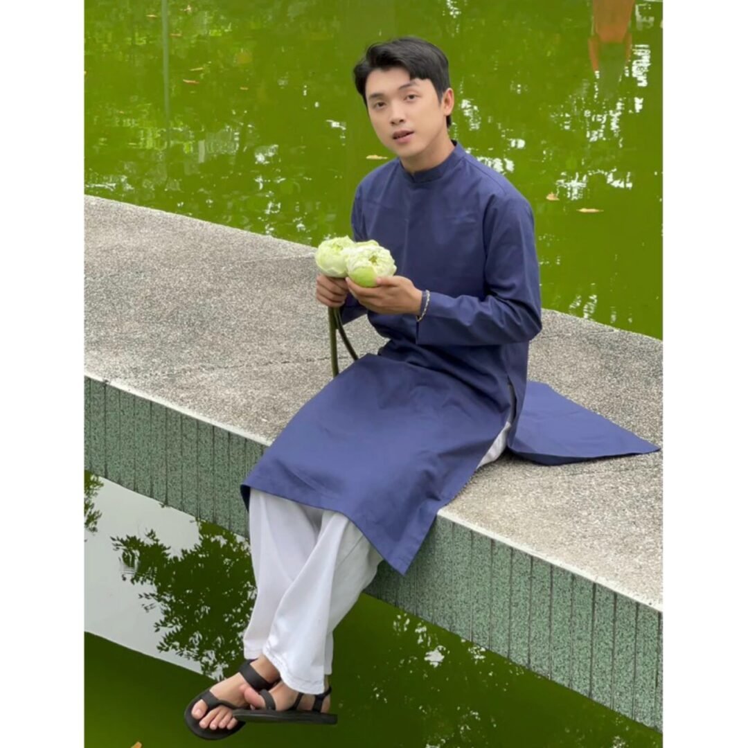 Áo Dài Cách Tân Nam Trơn 4 Màu 03