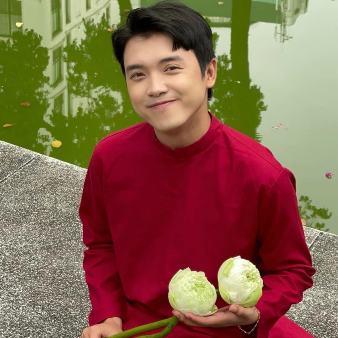 Áo Dài Cách Tân Nam Trơn 4 Màu 02