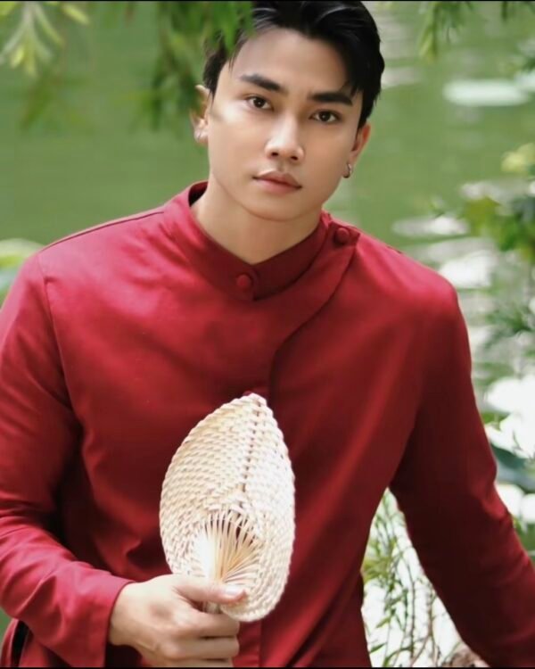 Cho Thuê Áo Dài Cách Tân Nam Đính Nút Giữa Đỏ