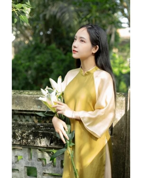 Cho Thuê Áo Dài Tay Kem Xanh Lá