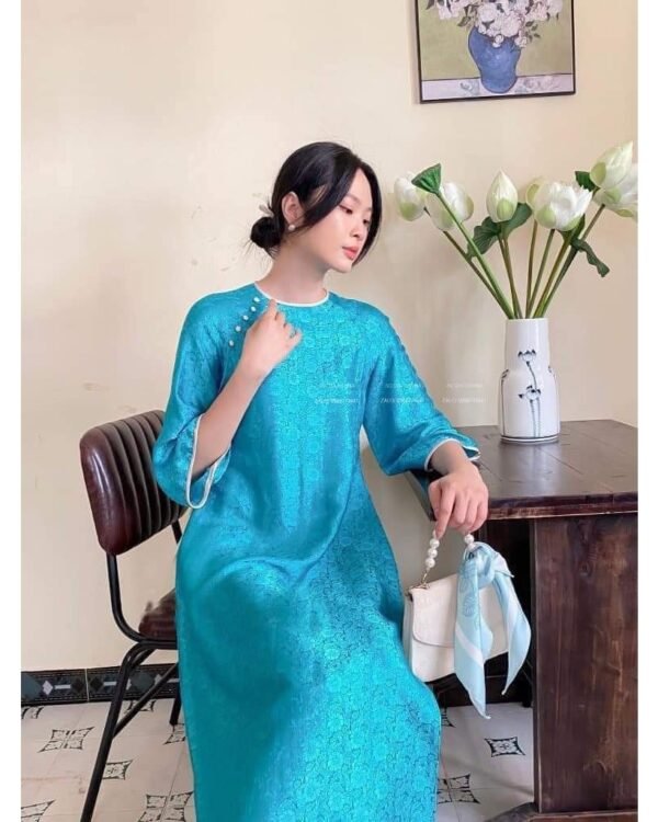 Cho Thuê Áo Dài Cổ Tròn Hoa Chìm Xanh Ngọc Bích Đậm