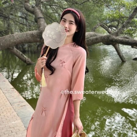 Cho Thuê Áo Dài Đính Nơ Hồng Trơn Hồng