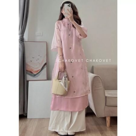 Cho Thuê Áo Dài Voan 2 Lớp Thêu Hoa Nhí Hồng