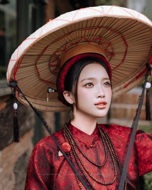 Cho Thuê Nón Quai Thao Kem