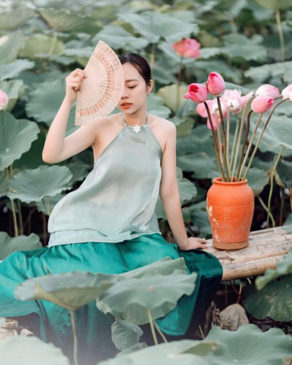 Cho Thuê Set Yếm Voan Trơn Xanh