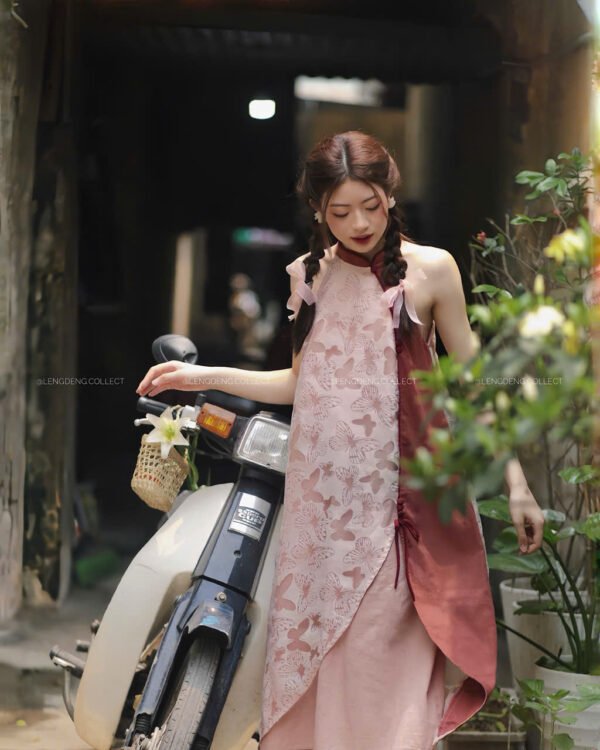 Cho Thuê Set Yếm Bướm Hồng Cam