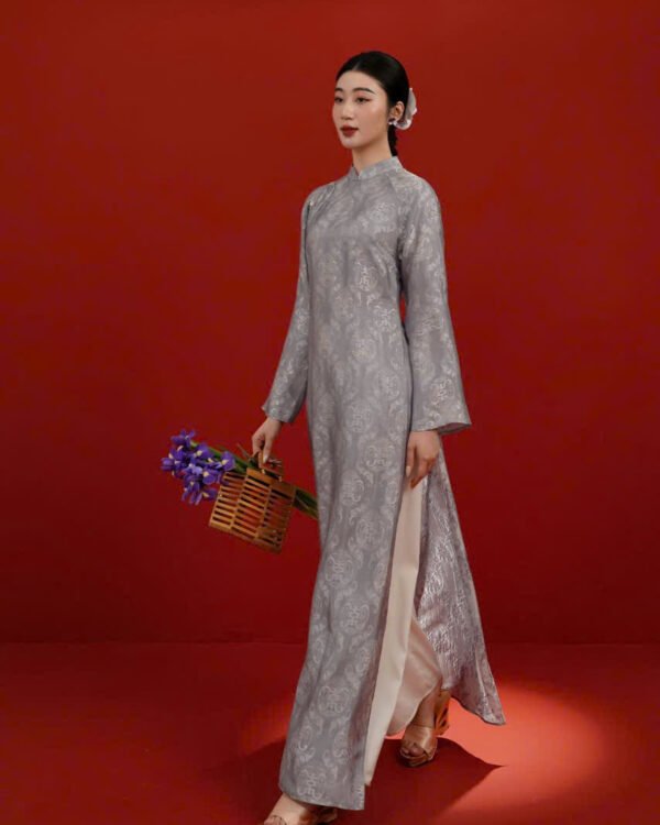 Cho Thuê Áo Dài Cổ Trụ Đồng Tiền Xám (Có Bigsize)