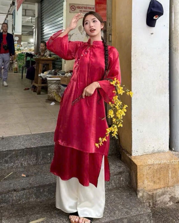 Cho Thuê Áo Dài Voan Khoét Cổ Havana Đỏ