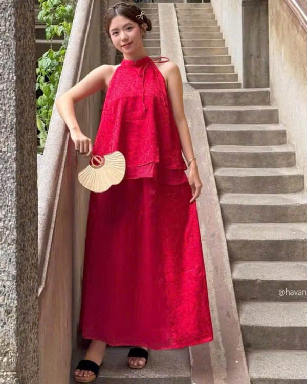 Cho Thuê Set Yếm Hoa Chìm Havana Đỏ