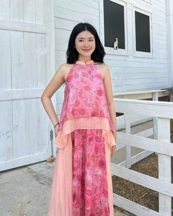Cho Thuê Set Yếm Hồng Họa Tiết Viền Cổ Cam Shina