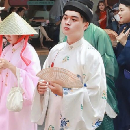 Cho Thuê Nhật Bình Nam Hoạ Tiết Gấm Trắng (Kèm Mấn - Có Bigsize)