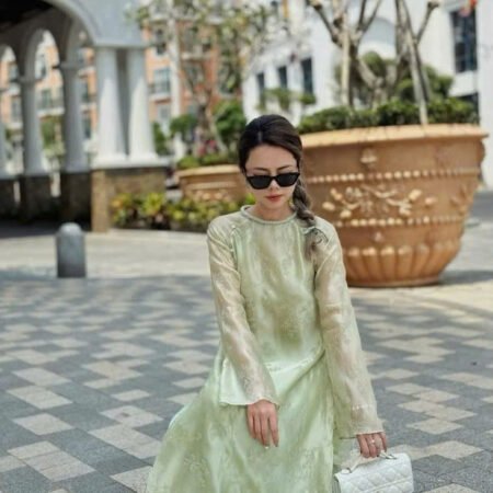 Cho Thuê Áo Dài Viền Cổ Ngọc Trai Xanh