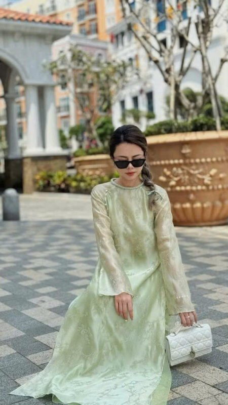 Cho Thuê Áo Dài Viền Cổ Ngọc Trai Xanh