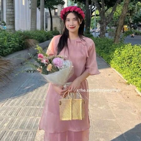 Cho Thuê Áo Dài Cổ Tròn Voan Trơn Hồng