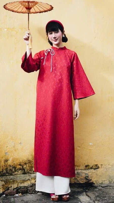 Cho Thuê Áo Dài Hoa Nổi Cột Nơ Đỏ