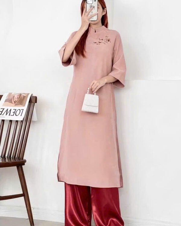 Cho Thuê Áo Dài Hồng Thêu Mai Đỏ