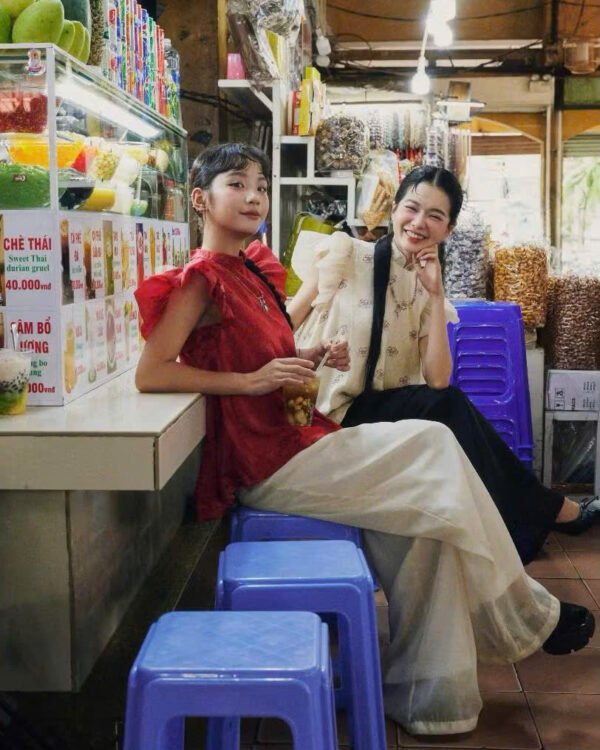Cho Thuê Set Yếm Hoàng Mai REMMUS Đỏ