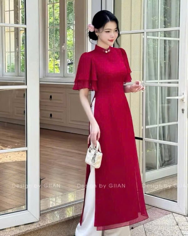 Cho Thuê Áo Dài Cổ Trụ Thêu Hoa Tay Phồng GIIAN Đỏ