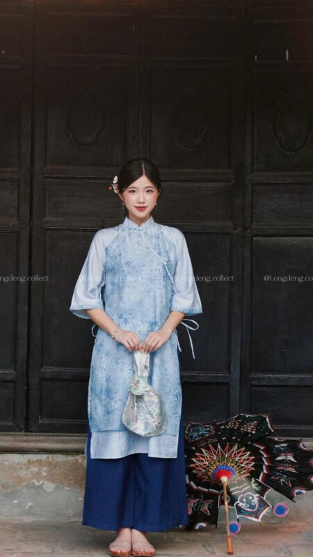 Cho Thuê Áo Dài Lengdeng Sơn Mài Xanh Dương