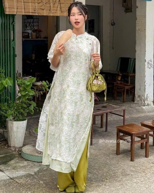 Cho Thuê Áo Dài Khảm Hoa Xanh Lá HVN ( Có Bigsize )