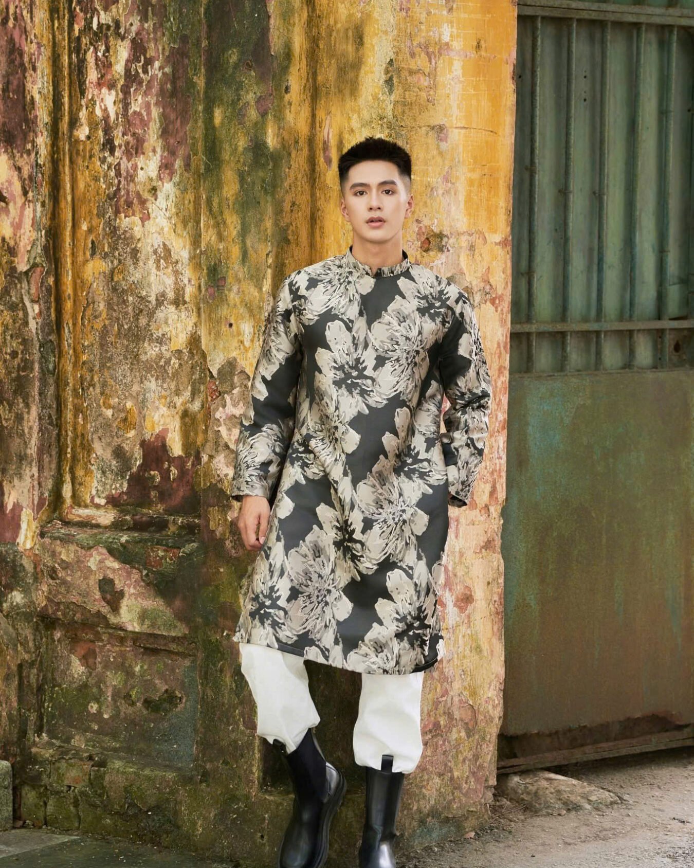 Cho Thuê Áo Dài Nam Hoạ Tiết Đen Trắng ( CÓ BIGSIZE )