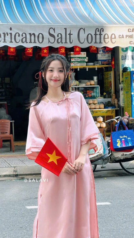 Cho Thuê Áo Dài Hồng Uyển Dư Tà Kem Hồng HVN