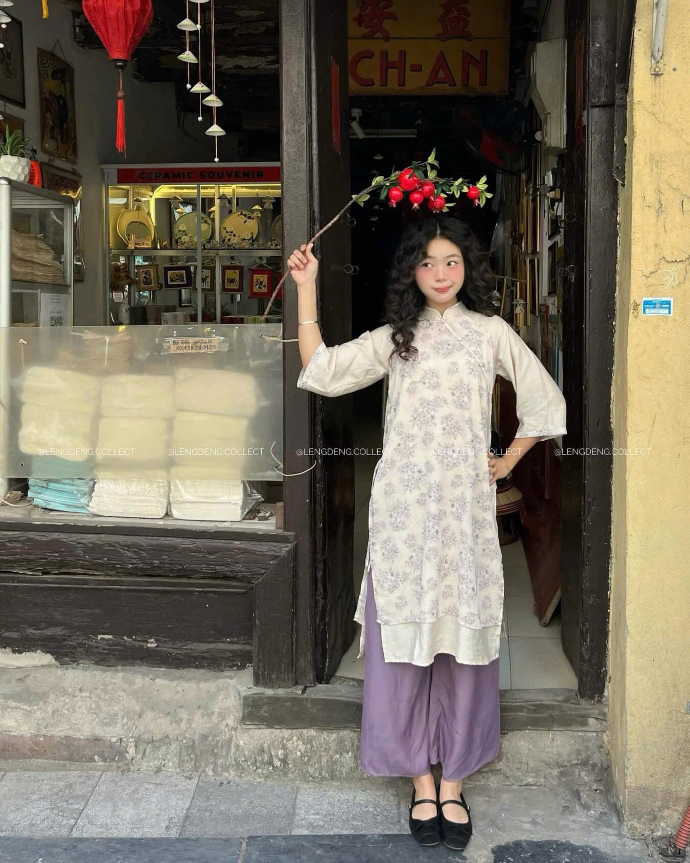Cho Thuê Áo Dài Lengdeng Sơn Mài Tím