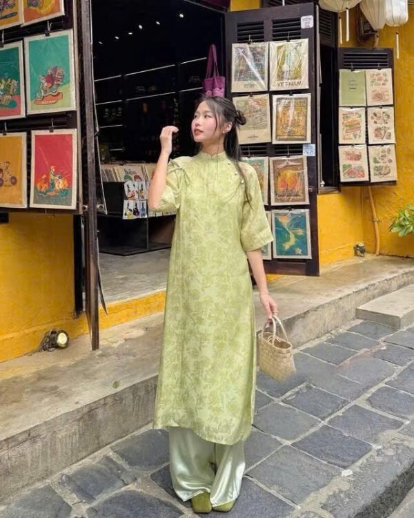 Cho Thuê Áo Dài Cổ Tàu Nút Nơ HVN Xanh Bơ