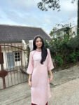 Cho Thuê Áo Dài Trơn Viền Đỏ Hồng HUTA