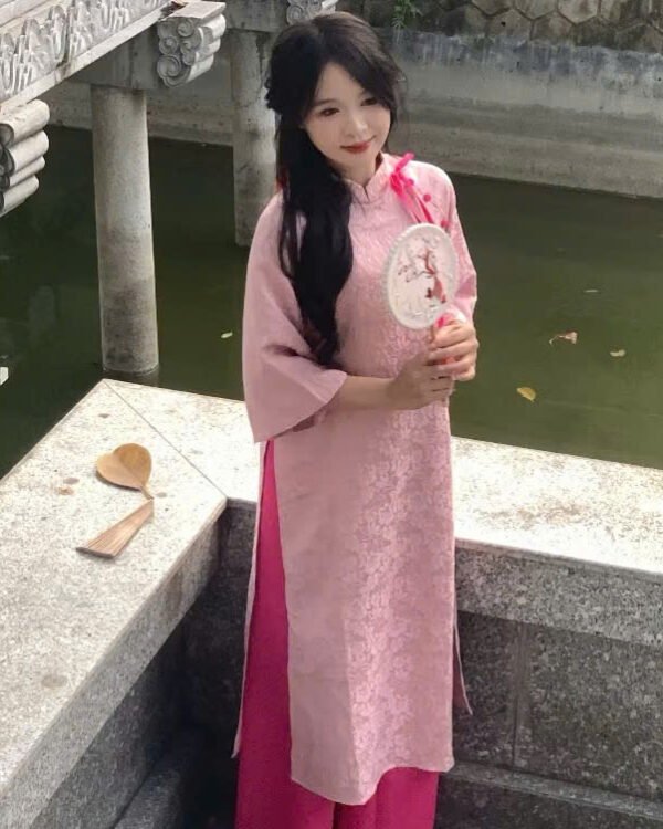 Cho Thuê Áo Dài Hoa Nổi Nơ AnXing Hồng Đất