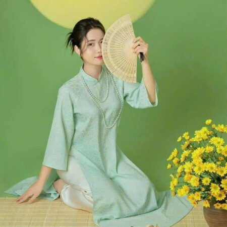 Cho Thuê Áo Dài Cổ Trụ Hoa Chìm Xanh Ngọc