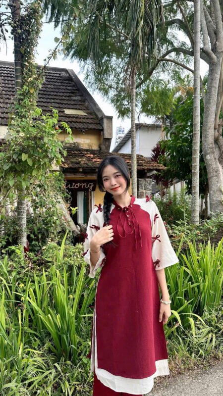 Cho Thuê Áo Dài Hai Tay Đính Nơ Đỏ HUTA