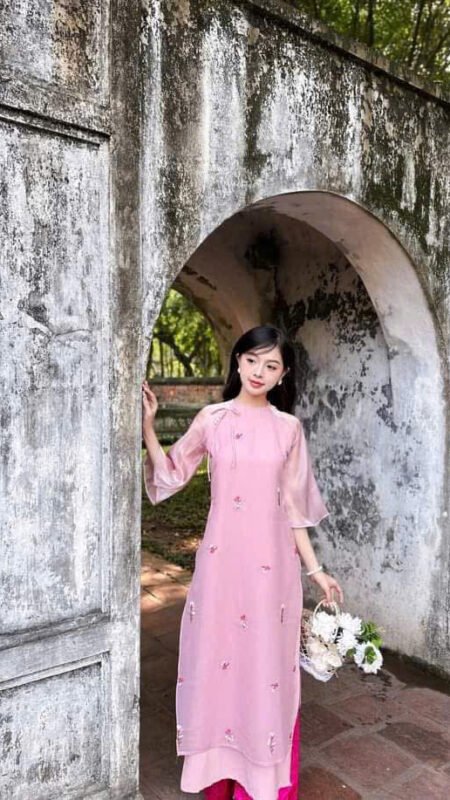 Cho Thuê Áo Dài Dún Hoa Anh Đào Hồng