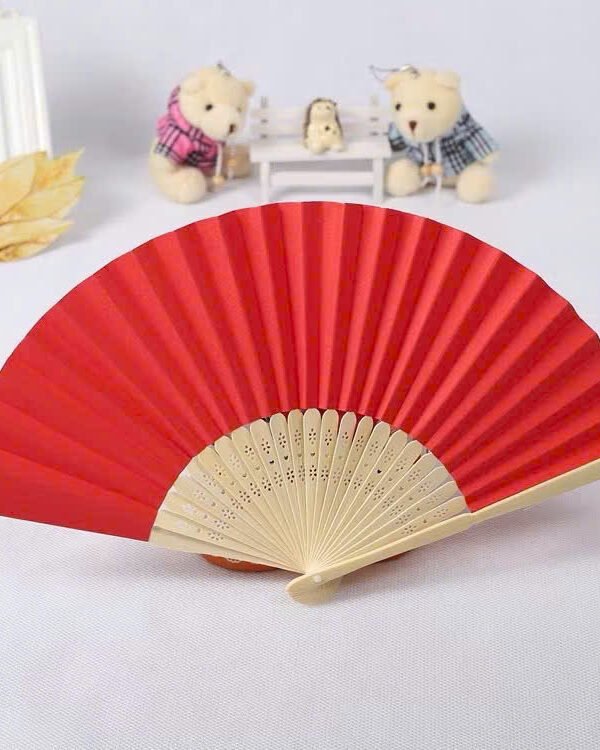 Cho Thuê Quạt Giấy Trơn Đỏ