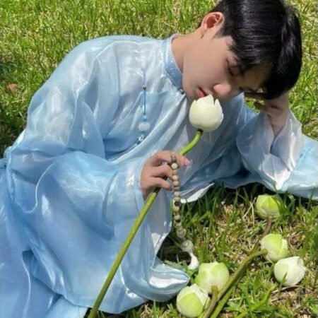 Cho Thuê Áo Tấc Nữ Tay Thụng Tơ Sống Xanh Dương (Kèm Mấn)