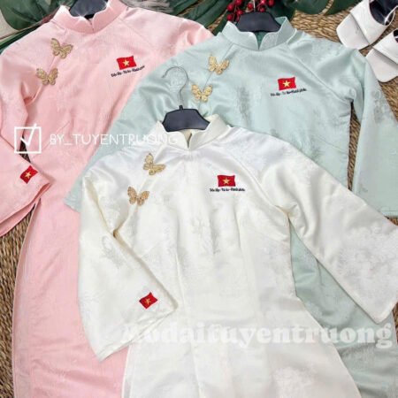 Cho Thuê Áo Dài Thêu Lá Cờ Độc Lập Tự Do Xanh (Có Bigsize)