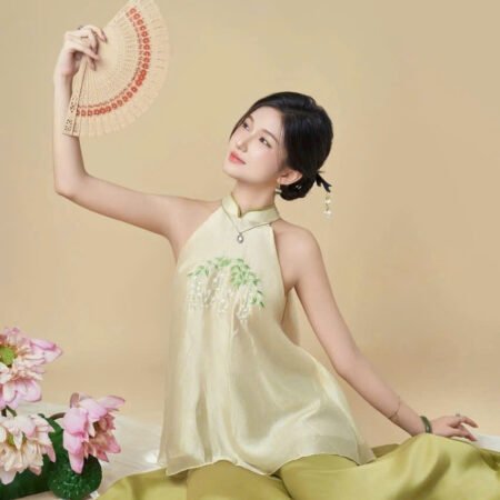 Cho Thuê Set Yếm Thêu Trúc Chỉ Xanh Lá