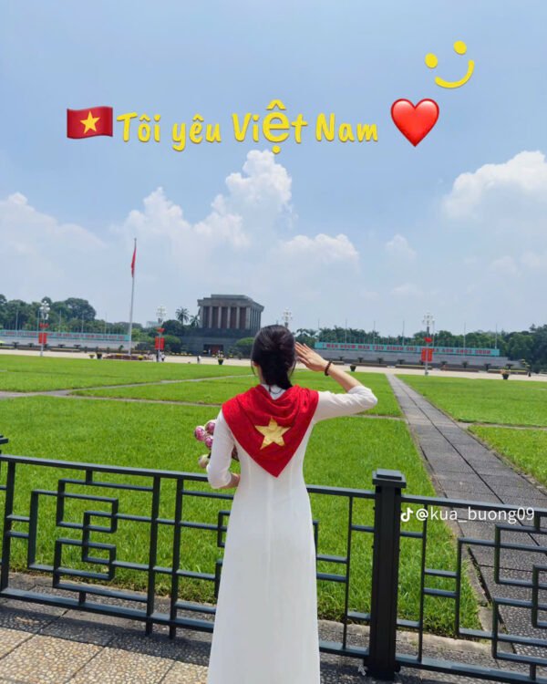 Cho Thuê Khăn Quàng Cờ Đỏ Sao Vàng