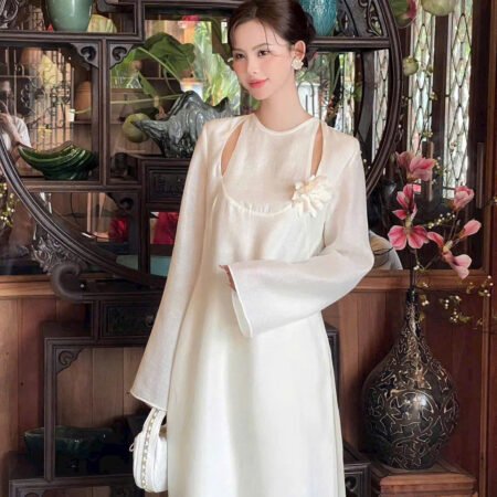 Cho Thuê Áo Dài Chi Khanh Đính Hoa Kem