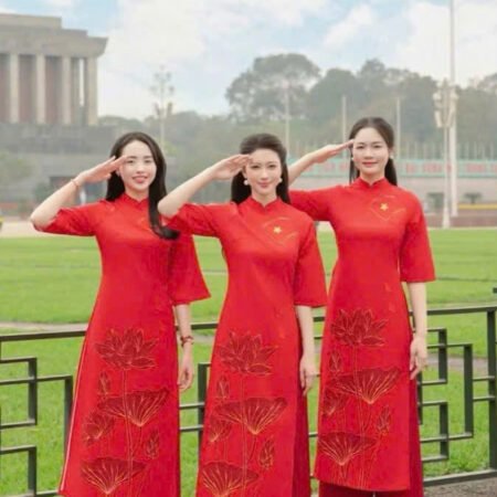 Cho Thuê Áo Dài Họa Tiết Hoa Sen Đỏ (Có Bigsize)