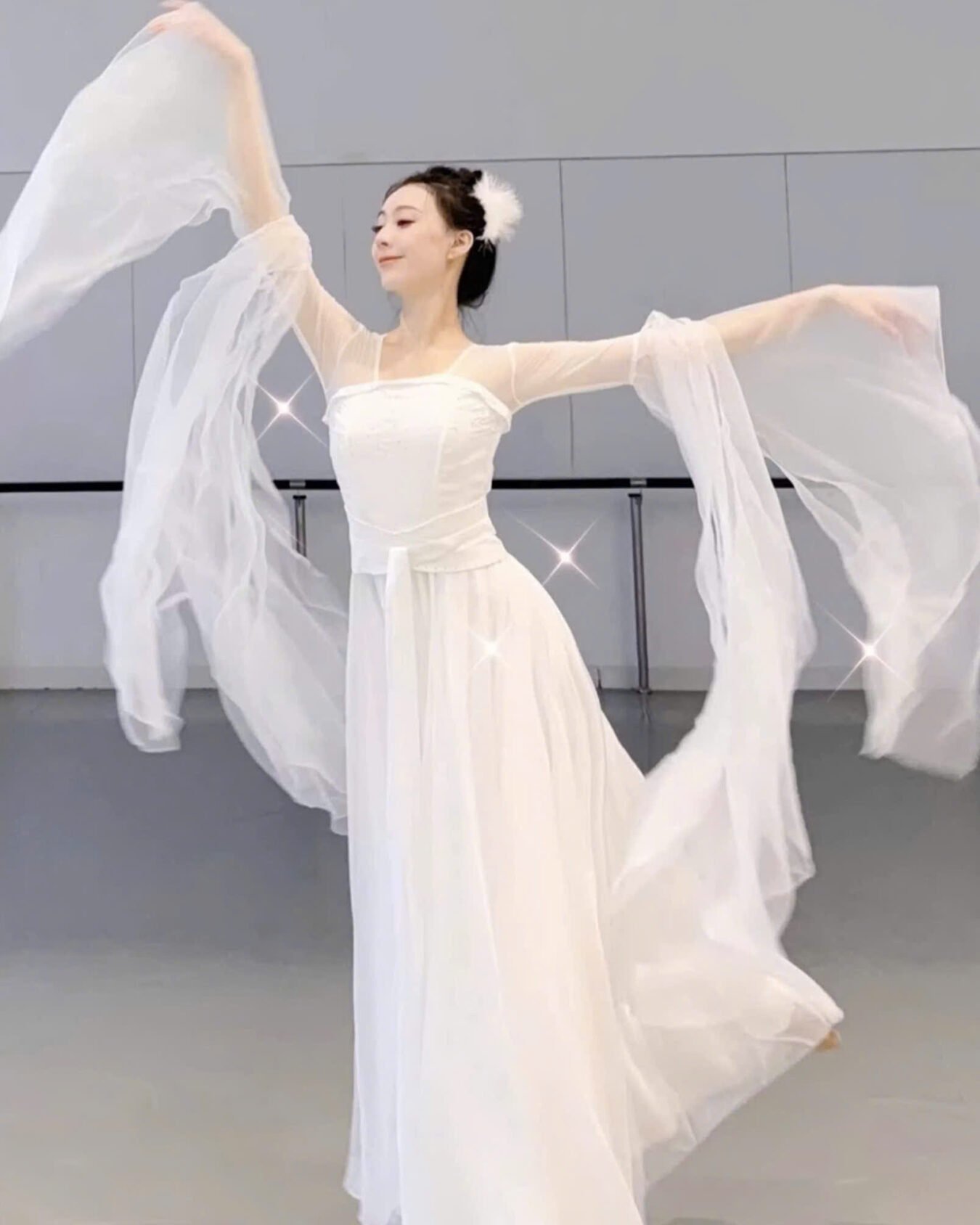 Cho Thuê Set Hán Phục Hằng Nga Tuyết Vũ Trắng