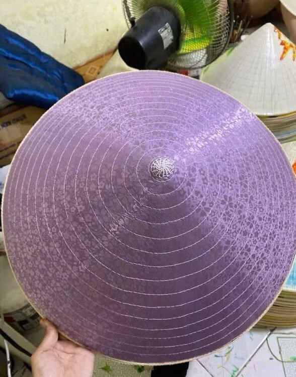Cho Thuê Nón Lá Gấm Lụa Tím