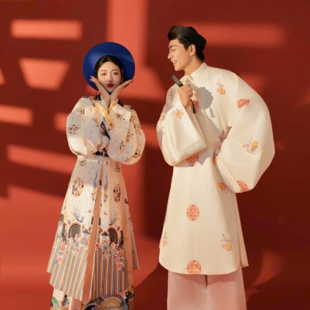 Cho Thuê Nhật Bình Couple Gấm Hoạ Tiết Kem (Kèm Mấn)