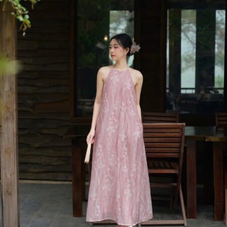 Cho Thuê Yếm Dài Đũi Thư Vỹ Cayleo Hồng