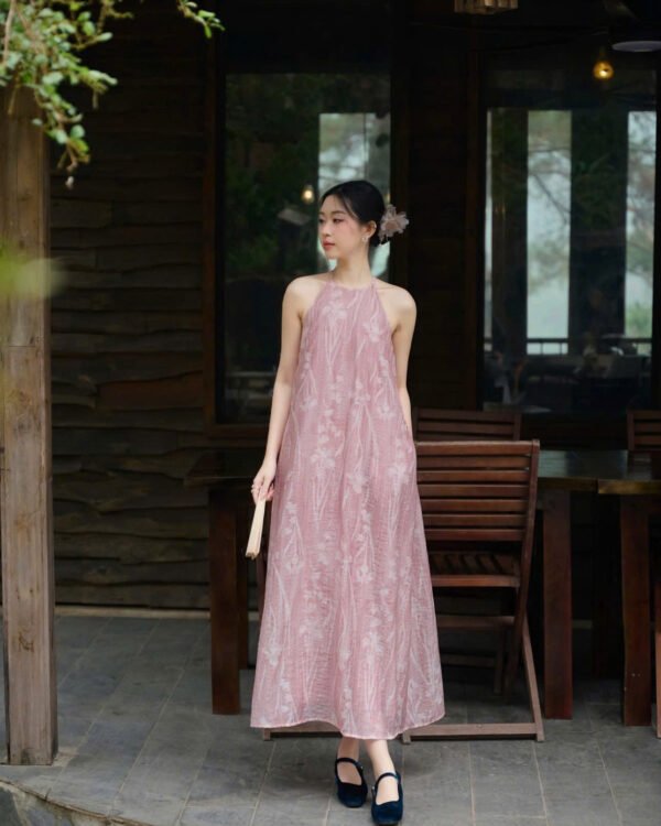 Cho Thuê Yếm Dài Đũi Thư Vỹ Cayleo Hồng